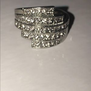 Silver ring with 5 stacks of CZ diamonds